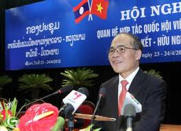 ທ່ານປະທານສະພາແຫ່ງຊາດ Nguyen Sinh Hung ຢ້ຽມຢາມລາວ ຢ່າງເປັນທາງການ